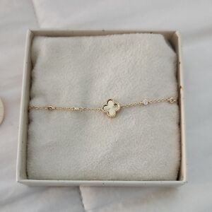 Elegant Gold Bracelet with Charm